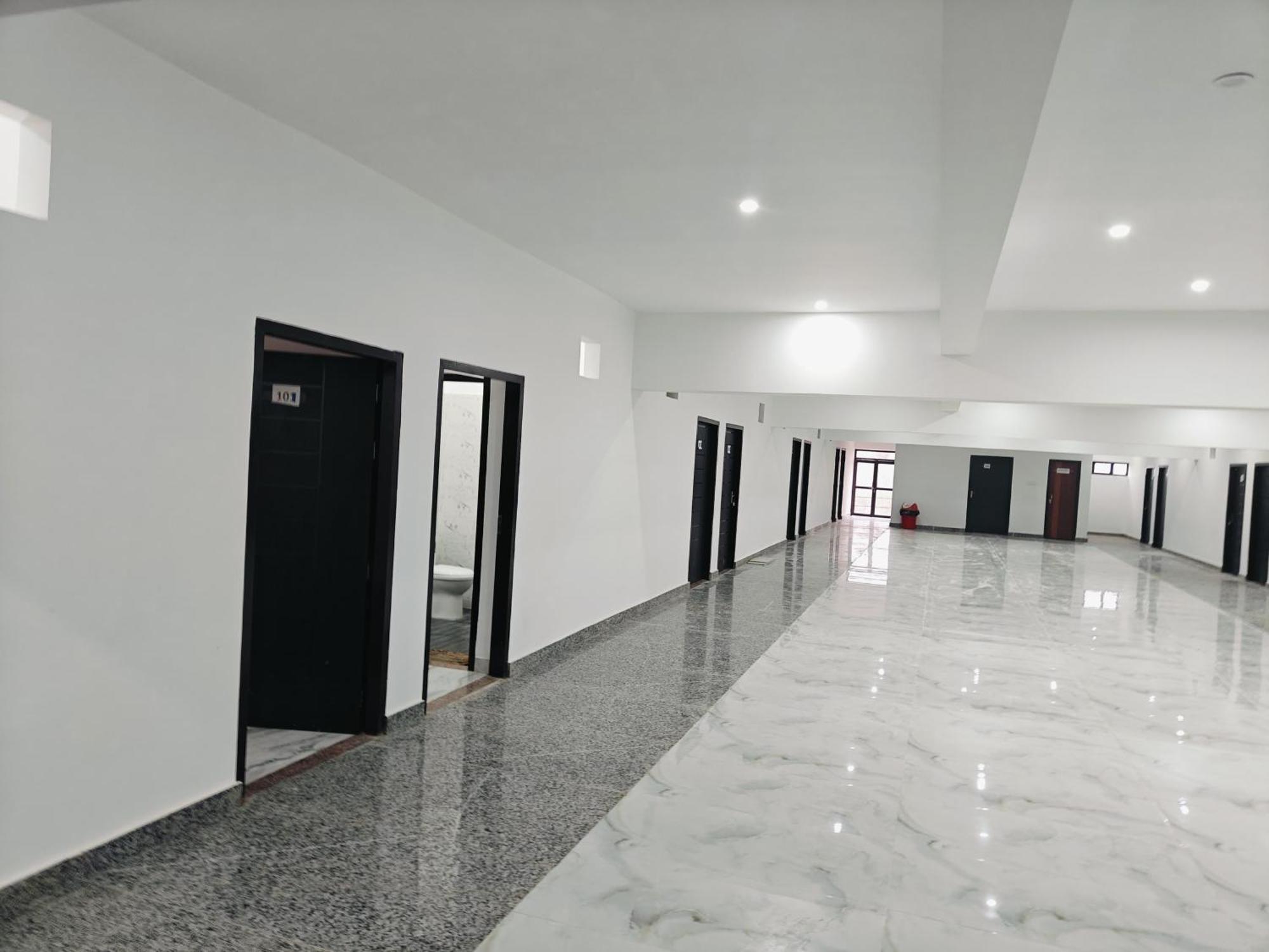 Affordable Non-ac Near Iim Guest house Lucknow