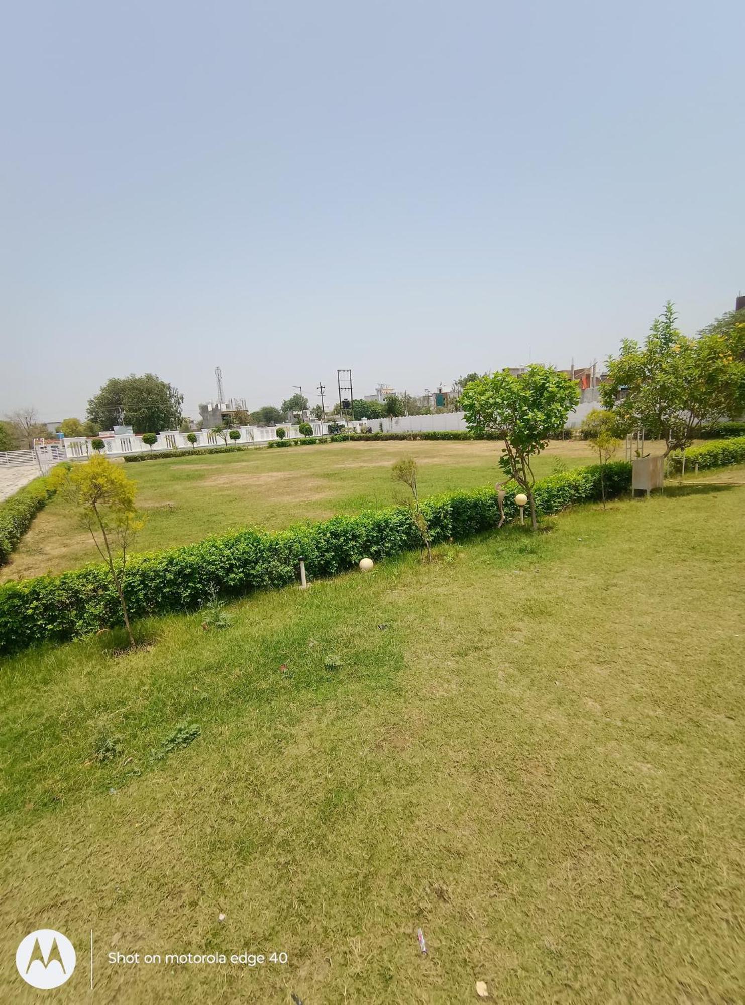 Affordable Non-ac Near Iim * Lucknow